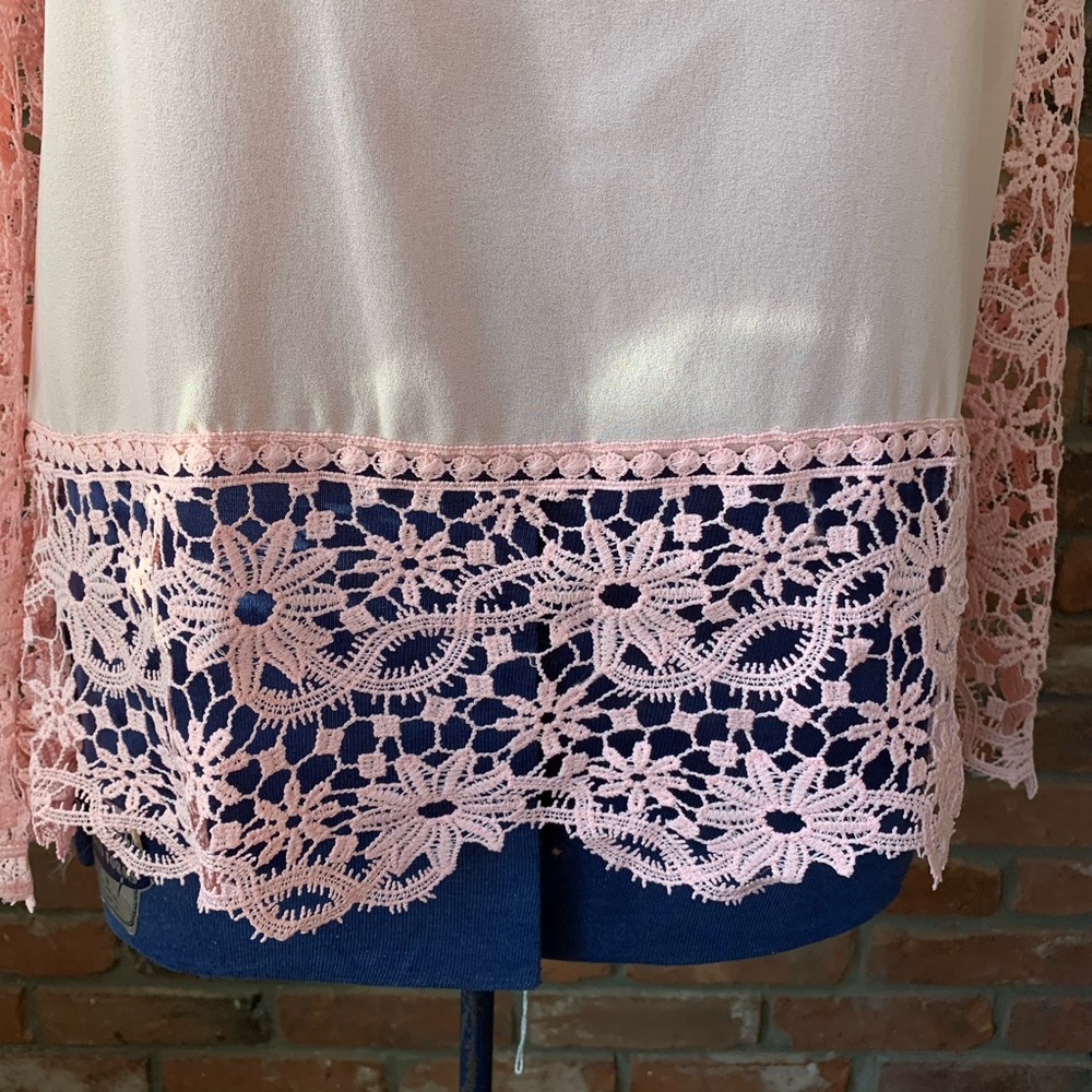 Pink shirt - Picture 7 of 7